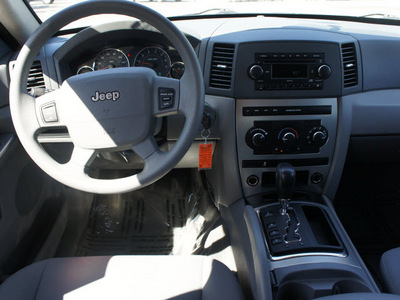 jeep grand cherokee 2007 black suv laredo gasoline 6 cylinders 4 wheel drive shiftable automatic 46168