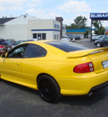 pontiac gto 2004 yellow coupe gasoline 8 cylinders rear wheel drive manual 45324