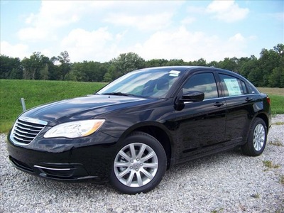 chrysler 200 2012 black sedan touring gasoline 4 cylinders front wheel drive not specified 44024