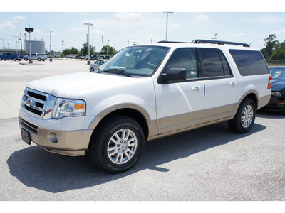 ford expedition el 2011 white suv xlt flex fuel 8 cylinders 2 wheel drive automatic 77388