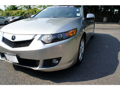 acura tsx 2009 silver sedan tsx gasoline 4 cylinders front wheel drive shiftable automatic 07712