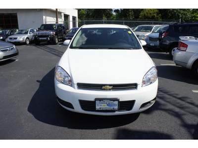 chevrolet impala 2010 white sedan lt flex fuel 6 cylinders front wheel drive automatic 08016