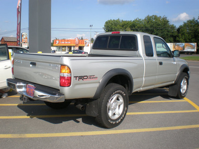 toyota tacoma 2004 gray gasoline 6 cylinders 4 wheel drive automatic 13502