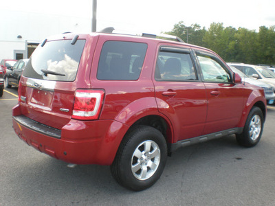 ford escape 2009 red suv limited gasoline 4 cylinders 4 wheel drive automatic 13502