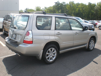 subaru forester 2006 silver suv gasoline 4 cylinders all whee drive automatic 13502