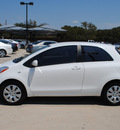 toyota yaris 2008 white hatchback gasoline 4 cylinders front wheel drive 5 speed manual 76087