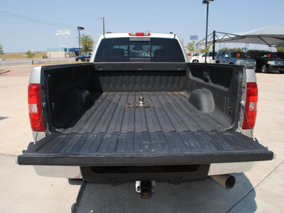 chevrolet silverado 3500hd 2007 silver ltz diesel 8 cylinders 4 wheel drive automatic 76087