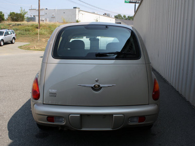 chrysler pt cruiser 2005 gold wagon touring gasoline 4 cylinders front wheel drive 5 speed manual 27215