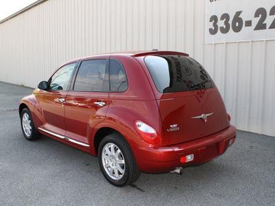 chrysler pt cruiser 2010 dk  red wagon gasoline 4 cylinders front wheel drive automatic 27215