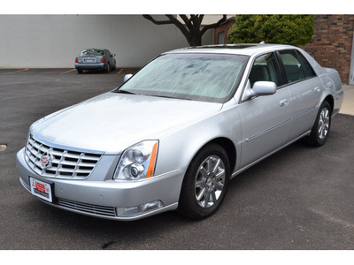cadillac dts 2011 lt  gray sedan premium collection gasoline 8 cylinders front wheel drive automatic 76903