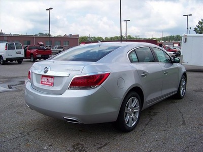 buick lacrosse 2012 silver sedan leather 6 cylinders front wheel drive not specified 44024