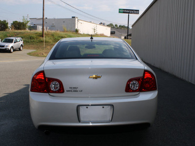 chevrolet malibu 2010 white sedan lt gasoline 4 cylinders front wheel drive automatic 27215