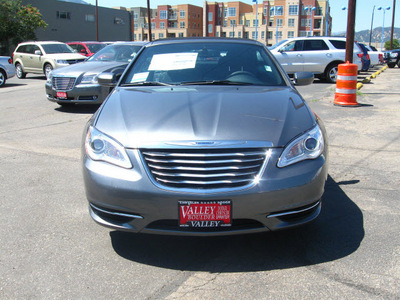 chrysler 200 convertible 2011 dk  gray touring flex fuel 6 cylinders front wheel drive automatic 80301
