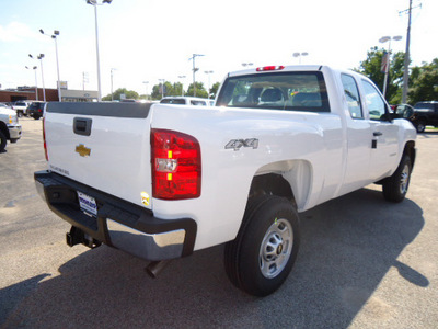 chevrolet silverado 2500hd 2011 white work truck gasoline 8 cylinders 4 wheel drive automatic 60007