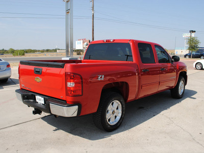 chevrolet silverado 1500 2009 red lt z71 gasoline 8 cylinders 4 wheel drive automatic 76087