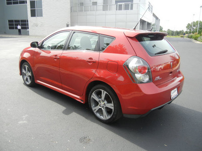 pontiac vibe 2009 red wagon gt gasoline 4 cylinders front wheel drive 5 speed manual 55448