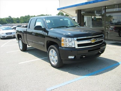 chevrolet silverado 1500 2011 flex fuel 8 cylinders 4 wheel drive not specified 46036