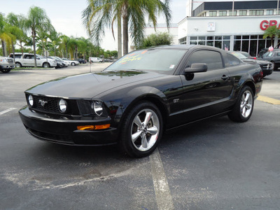 ford mustang 2008 black coupe gt premium gasoline 8 cylinders rear wheel drive 5 speed manual 33177