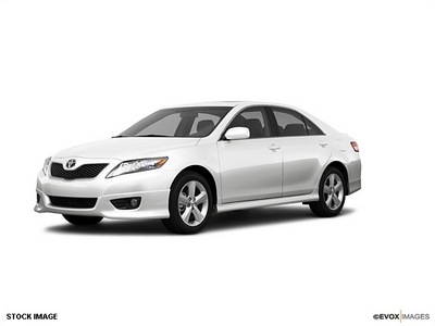 toyota camry 2011 white sedan gasoline 4 cylinders front wheel drive not specified 34788