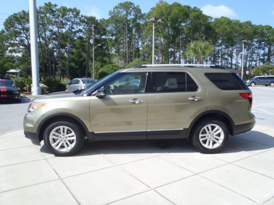 ford explorer 2012 gold suv xlt gasoline 6 cylinders 2 wheel drive automatic 32401