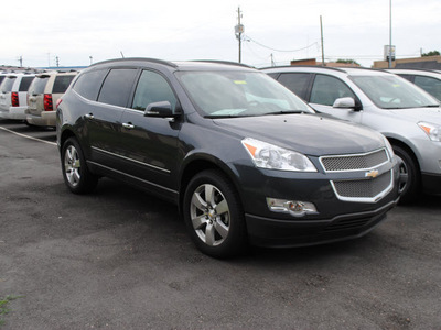 chevrolet traverse 2011 gray ltz gasoline 6 cylinders front wheel drive automatic 27591
