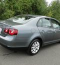 volkswagen jetta 2010 gray sedan limited edition gasoline 5 cylinders front wheel drive automatic 98226