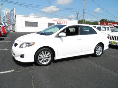 toyota corolla 2010 white sedan s gasoline 4 cylinders front wheel drive automatic 32447