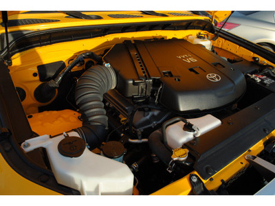 toyota fj cruiser 2008 yellow suv 4wd gasoline 6 cylinders 4 wheel drive automatic 91761
