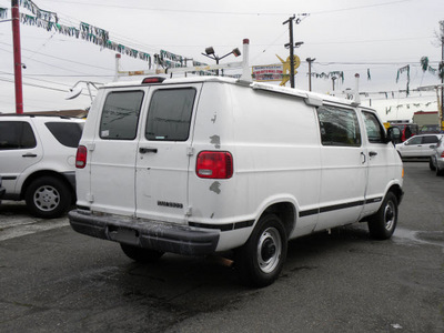 dodge ram cargo 2003 white van 2500 gasoline 8 cylinders rear wheel drive automatic with overdrive 97216