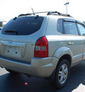 hyundai tucson 2007 beige suv limited gasoline 6 cylinders front wheel drive automatic 27330