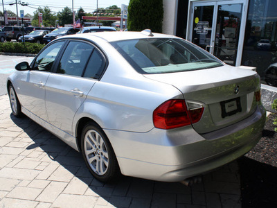 bmw 3 series 2006 silver sedan 325xi gasoline 6 cylinders all whee drive automatic 07702