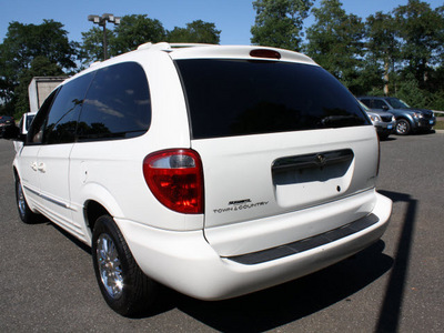 chrysler town and country 2001 white van limited gasoline 6 cylinders front wheel drive automatic 07702