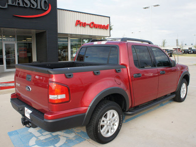 ford explorer sport trac 2008 red xlt gasoline 6 cylinders 2 wheel drive automatic 76210