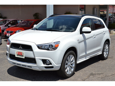 mitsubishi outlander sport 2011 white se gasoline 4 cylinders all whee drive automatic 76903