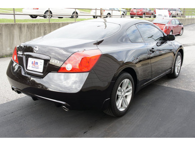 nissan altima 2011 coupe gasoline 4 cylinders front wheel drive not specified 47130