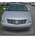 cadillac dts 2009 lt  gray sedan gasoline 8 cylinders front wheel drive automatic 33870