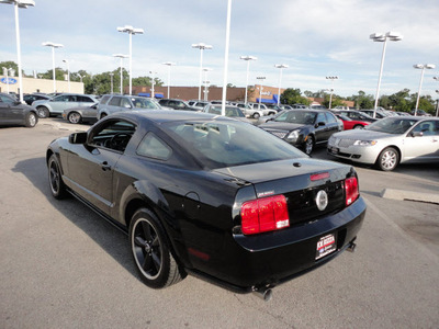 ford mustang 2008 black coupe bullitt gasoline 8 cylinders rear wheel drive 5 speed manual 60546