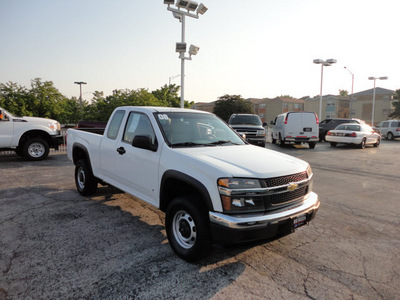 chevrolet colorado 2008 white 4x4 gasoline 4 cylinders 4 wheel drive automatic with overdrive 60546