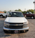 chevrolet colorado 2008 white 4x4 gasoline 4 cylinders 4 wheel drive automatic with overdrive 60546