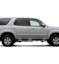 toyota sequoia 2006 silver suv sr5 gasoline 8 cylinders rear wheel drive automatic 34788