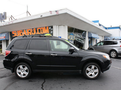 subaru forester 2010 obsidian black suv 2 5x limited gasoline 4 cylinders all whee drive automatic 07701