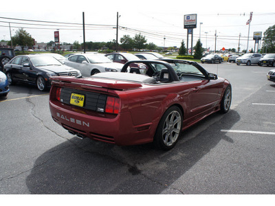 ford mustang 2005 redfire saleen nav gasoline 8 cylinders rear wheel drive 5 speed manual 07724