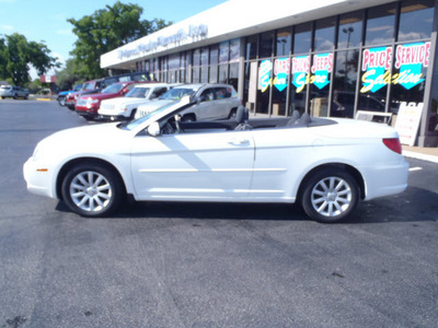 chrysler sebring 2010 white touring flex fuel 6 cylinders front wheel drive automatic 33021