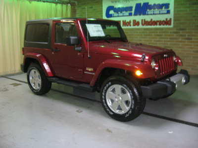 jeep wrangler 2012 deep cherry red suv sahara gasoline 6 cylinders 4 wheel drive automatic 44883