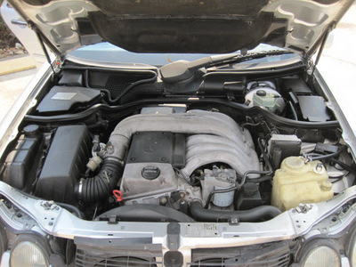 mercedes benz e300d 1997 silver sedan diesel 6 cylinders rear wheel drive automatic 77037