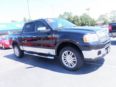 lincoln mark lt 2007 black gasoline 8 cylinders 4 wheel drive automatic 32401