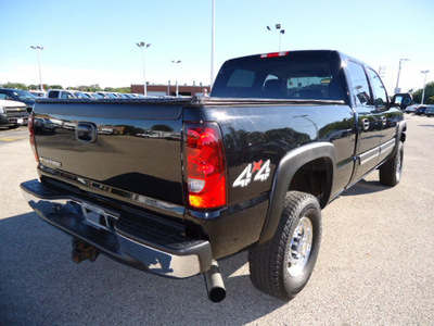 chevrolet silverado 2500hd 2006 black lt2 diesel 8 cylinders 4 wheel drive automatic 60007