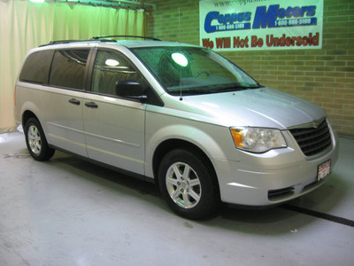 chrysler town and country 2008 silver van lx flex fuel 6 cylinders front wheel drive automatic 44883