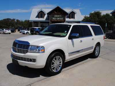 lincoln navigator l 2007 white suv gasoline 8 cylinders rear wheel drive automatic with overdrive 76087