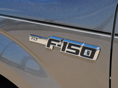 ford f 150 2009 gray xlt flex fuel 8 cylinders 4 wheel drive automatic 76087
